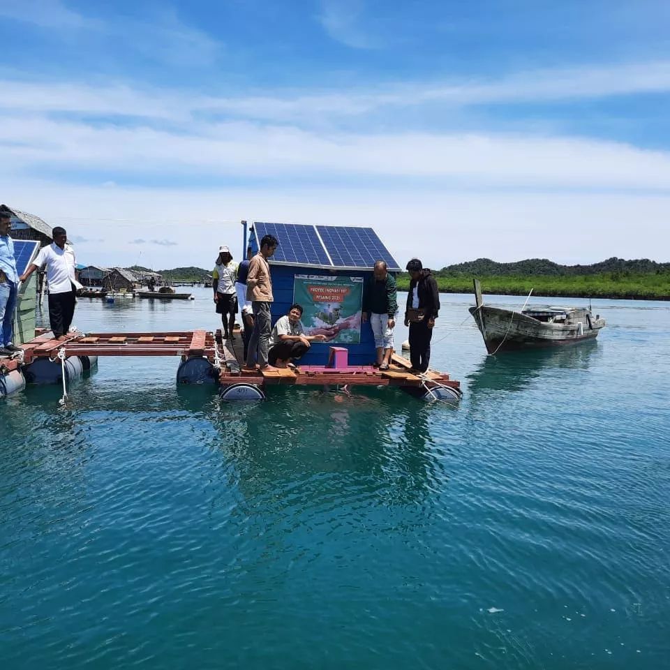 Smart Floating Ocean Current dan Solar Hybrid Generation Power System (SmartFOCS Power) di Selat Kongki, Kepulauan Riau. 