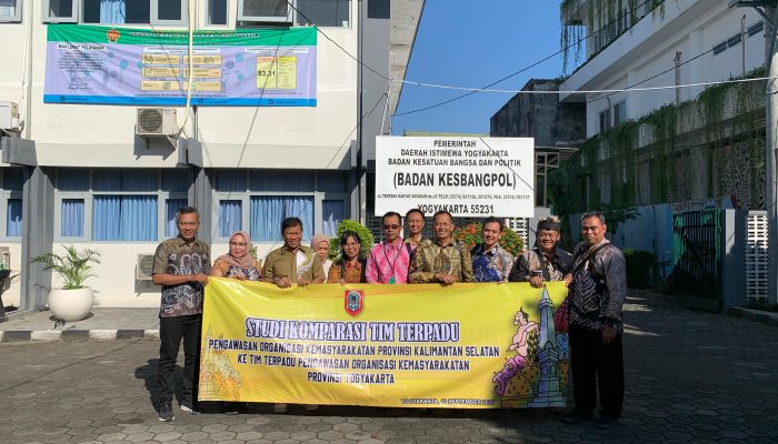 Tim Terpadu Pengawasan Ormas dan Kesbangpol Kalsel adakan Rapat kerja ke Yogyakarta Bahas Perkembangan Ormas jelang Pilkada