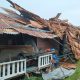 Kondisi rumah warga di Desa Alai, Tebing Tinggi Barat akibat angin kencang