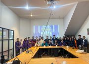 PRESS RELEASE : Sejumlah Mahasiswa yang Tergabung dalam Aliansi Mahasiswa Kota Batam Gelar Diskusi Publik “Menakar Program Unggulan Kabinet Merah Putih”