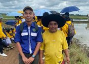 Mahasiswa Universitas Palangka Raya Laksanakan Live-In di Desa Tahai Baru, Soroti Permasalahan Pupuk dan Infrastruktur Jalan Sawah
