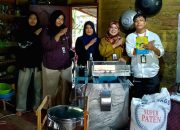 Dari Keripik Tempe Sagu hingga Bakso Sagu, Program Sagu Tiada Ragu Dorong Ekonomi Lokal melalui Dukungan Mesin Produksi di Kepulauan Meranti