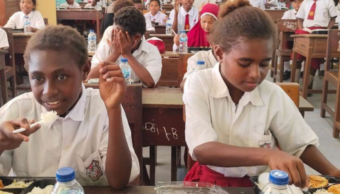 Ketua Forum Komunikasi Mahasiswa Papua Dukung Program MBG Perkuat Masa Depan Generasi Muda