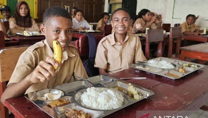 MBG Papua Investasi Jangka Panjang Generasi Emas 2045