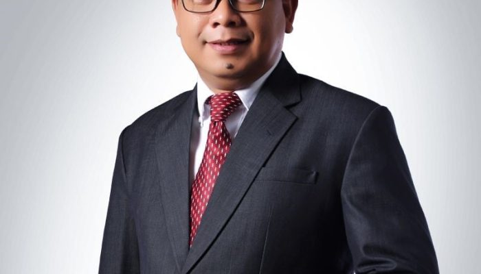 Buruh Adalah Kita