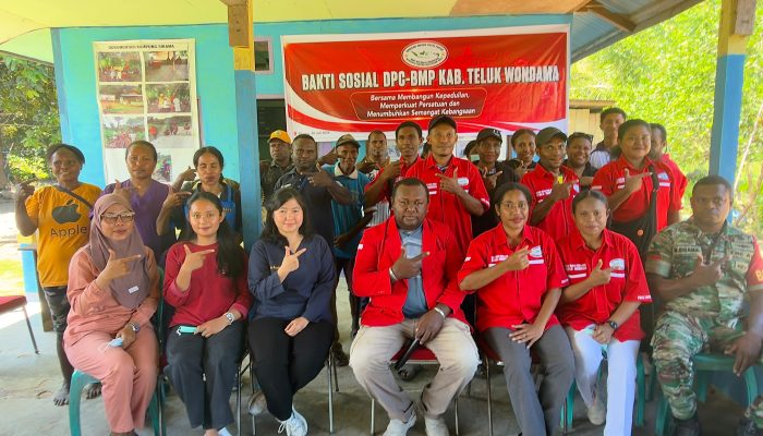 DPC BMP Teluk Wondama Gelar Bakti Sosial Pengobatan Gratis dan Pembagian Sembako